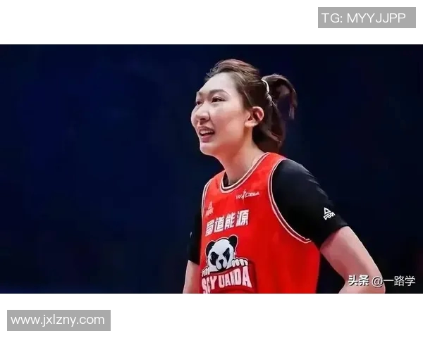 女篮霸主强势晋级再胜30分李梦贡献11分韩旭状态低迷未得分 女篮霸主强势晋级再胜30分李梦贡献11分韩旭状态低迷未得分