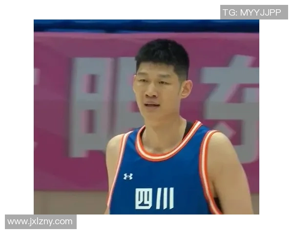 胡金秋强势发挥21分统治末节禁区助力球队战胜北京双塔